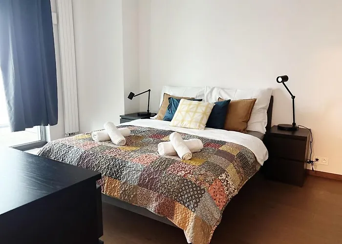 Skyluxe Loft Eurovea Tower Free Parking Apartament