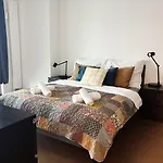 Skyluxe Loft Eurovea Tower Free Parking Appartement