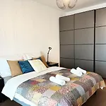 Skyluxe Loft Eurovea Tower Free Parking Appartement