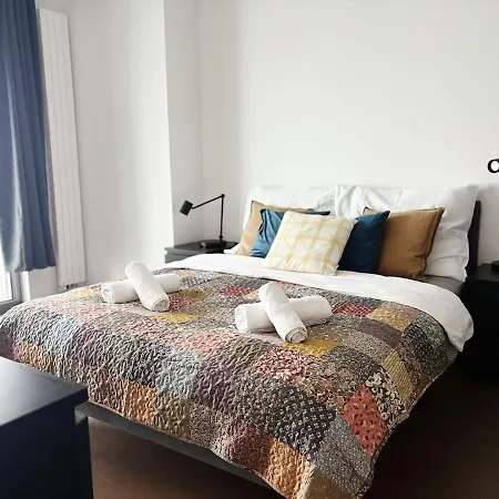 Skyluxe Loft Eurovea Tower Free Parking Bratislava